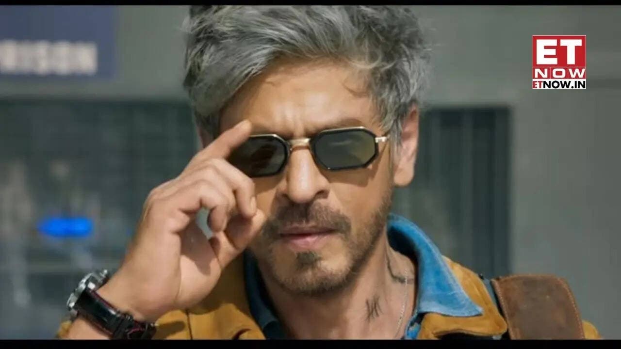 King Movie: Trailer OUT! Shah Rukh Khan's first look unveiled on his 60th birthday; Netizens say, '...That's the power of...' VIDEO