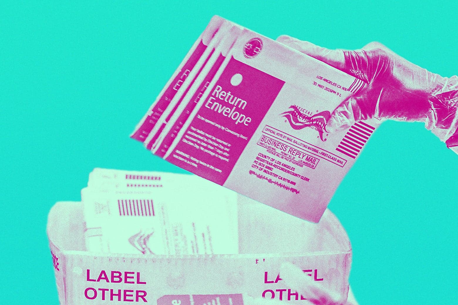 Despite the Supreme Court’s Ruling, Trump’s Still Trying to Tip the Midterms